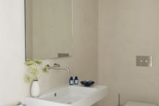 Apartment in Barcelona - MERCE 2º3ª