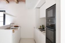 Apartment in Barcelona - MERCE 1º2ª