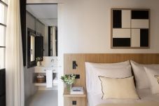 Apartment in Barcelona - MERCE 1º2ª